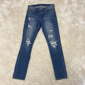 Super Skinny Mid Rise Jeans